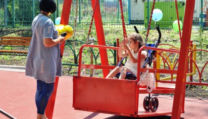 Площадка для игр детей-инвалидов открылась в городе Хабаровск