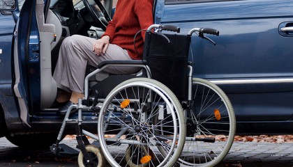 Во Владивостоке открылись бесплатные автокурсы для людей с инвалидностью